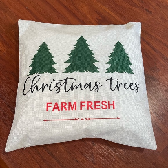 Canvas Christmas Pillow Farmfresh Trees zipper bottom case and insert 17x17 inch - Picture 2 of 7